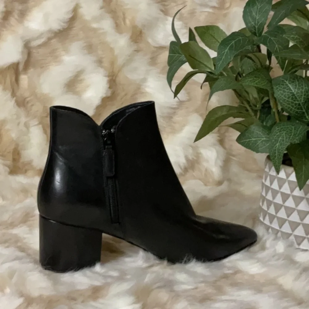Cole Haan - Elyse Black Leather Boots